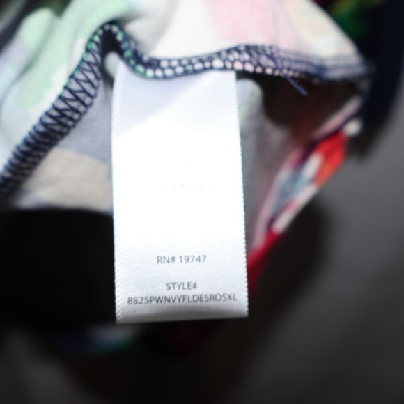 Pioneer Women Size Extra Large Top Pullover Multicolor Floral - Picture 9 of 11